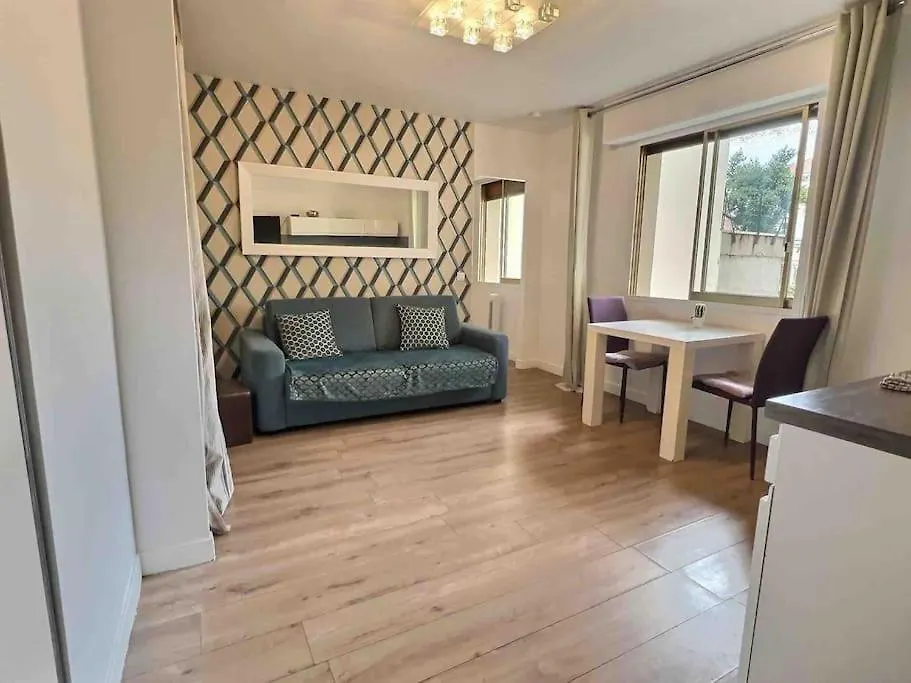 Mozart 10 Min Walk From Palais Des Festivals. Parking Apartment Cannes